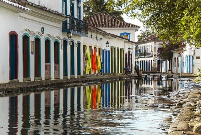 14315319145_b940977b60_z