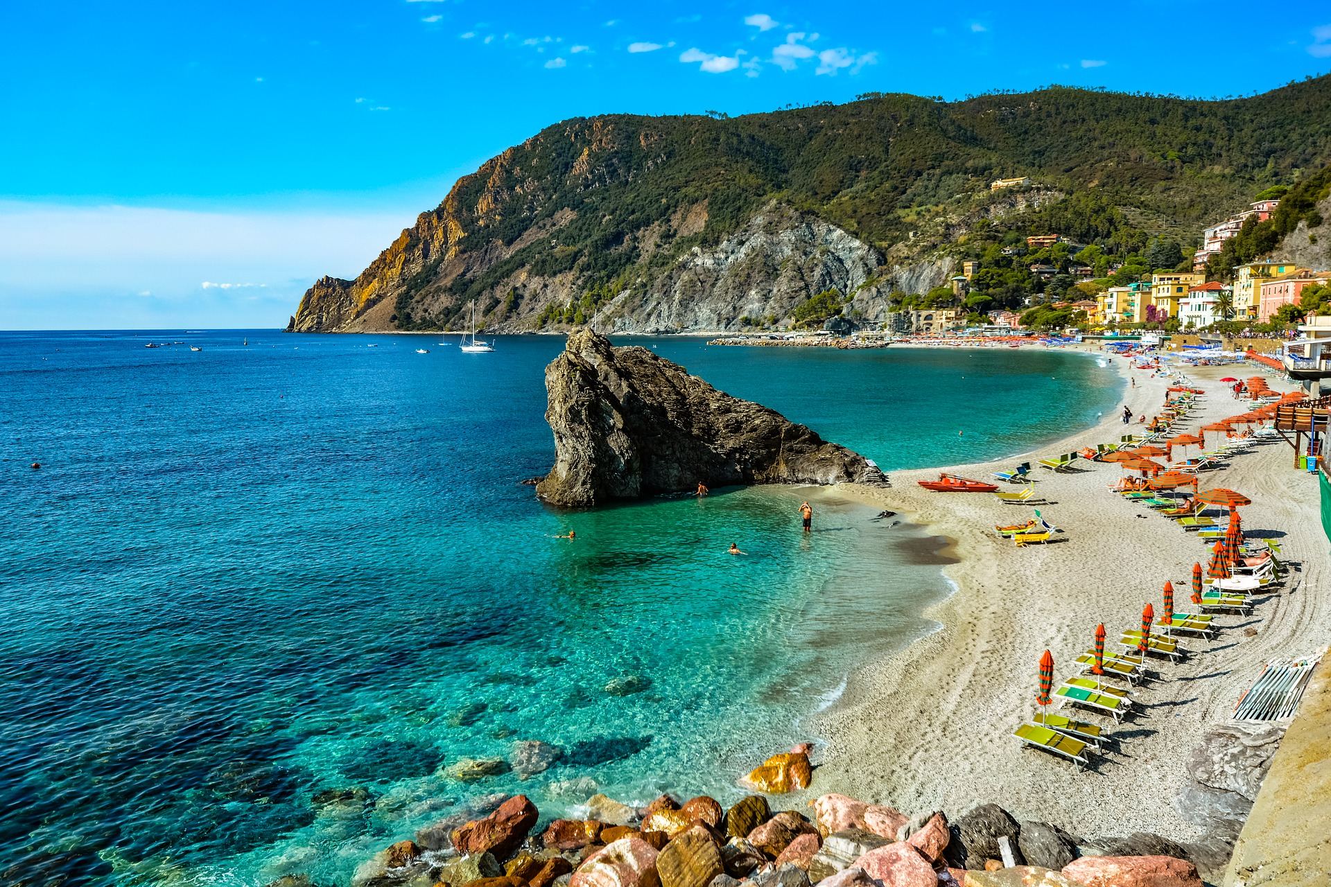 Cinque Terre na Itália conheça a beleza particular das cinco vilas da