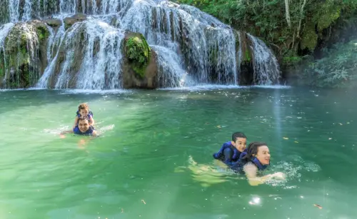 Lugares para viajar em família no Brasil