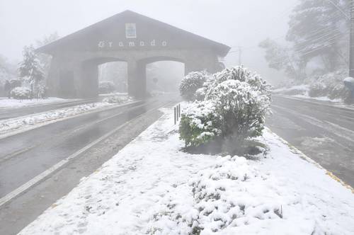 Frente fria neve no brasil