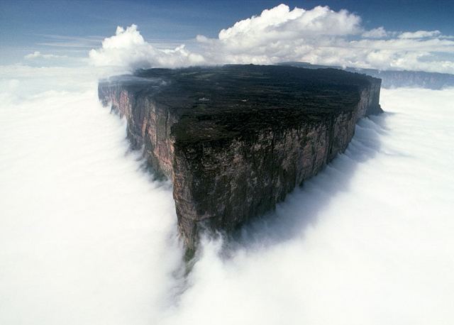Mount Roraima VenezuelaBrazilGuyana