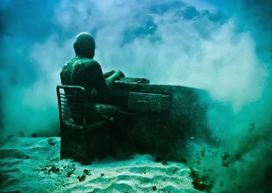 This-Extraordinary-Underwater-Museum-Will-Make-You-Speechless-13