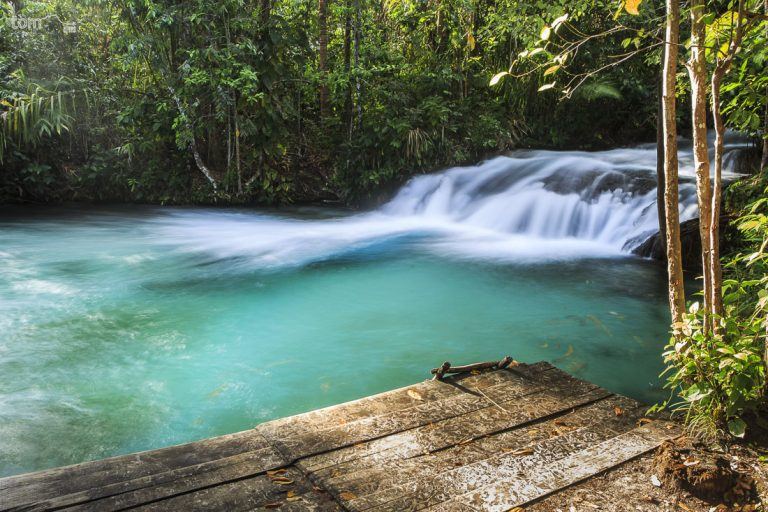 9 Cachoeiras Com águas Cristalinas Para Conhecer No Brasil