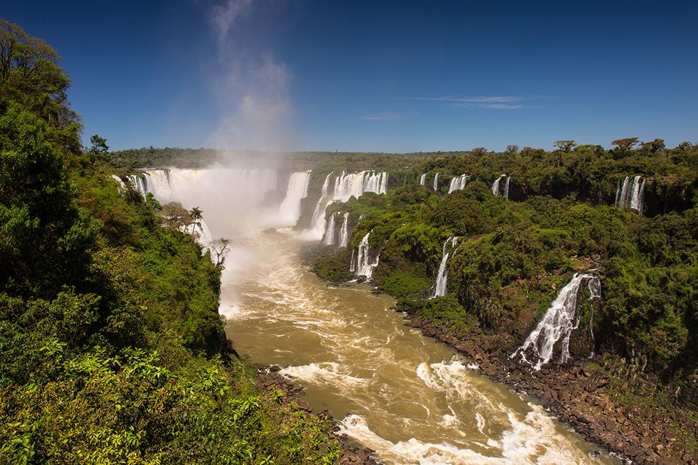Parque Nacional Cataratas do Iguaçu. Foto - Derek Riehm