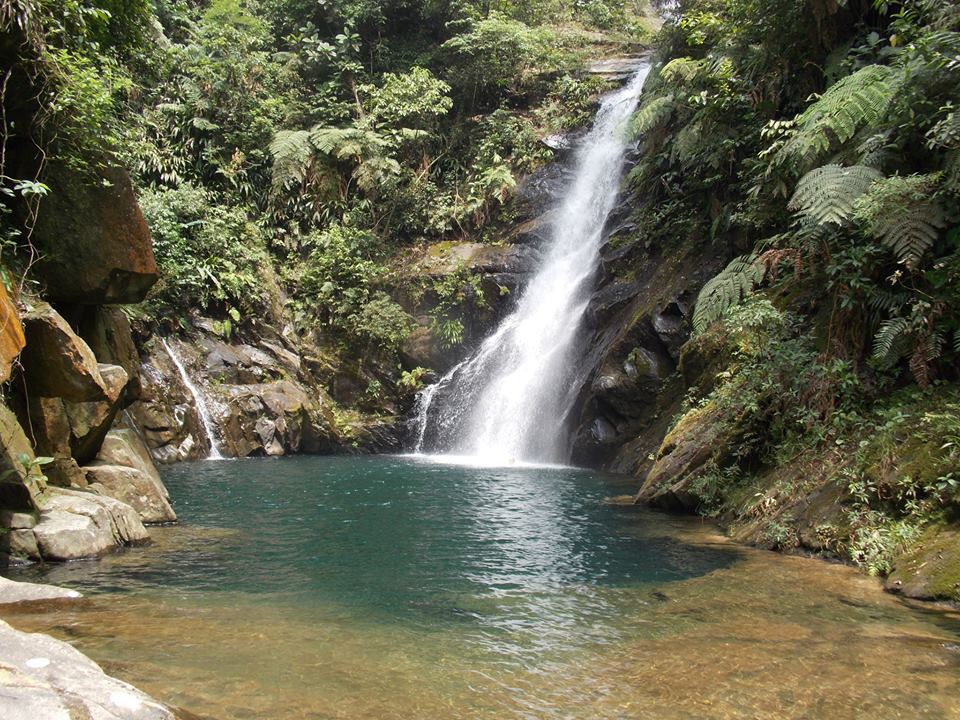 Cachoeira Lago Azul - Cubatão. Foto: Internet