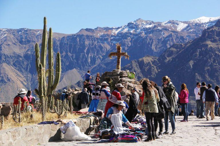 Conheça o Cañon del Colca em Arequipa no Peru