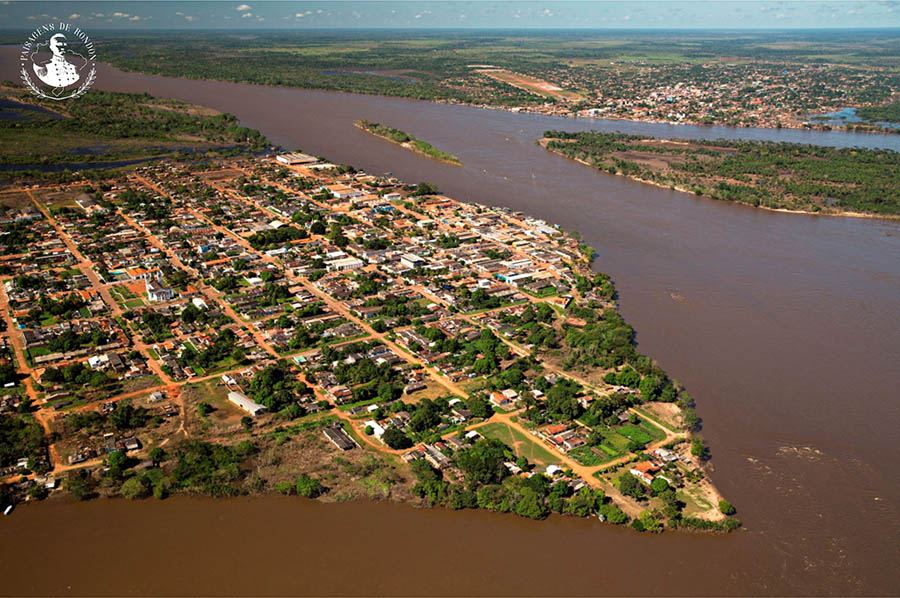 Atravessando a fronteira do Brasil com a Bolívia por Rondônia, Guajaramiri