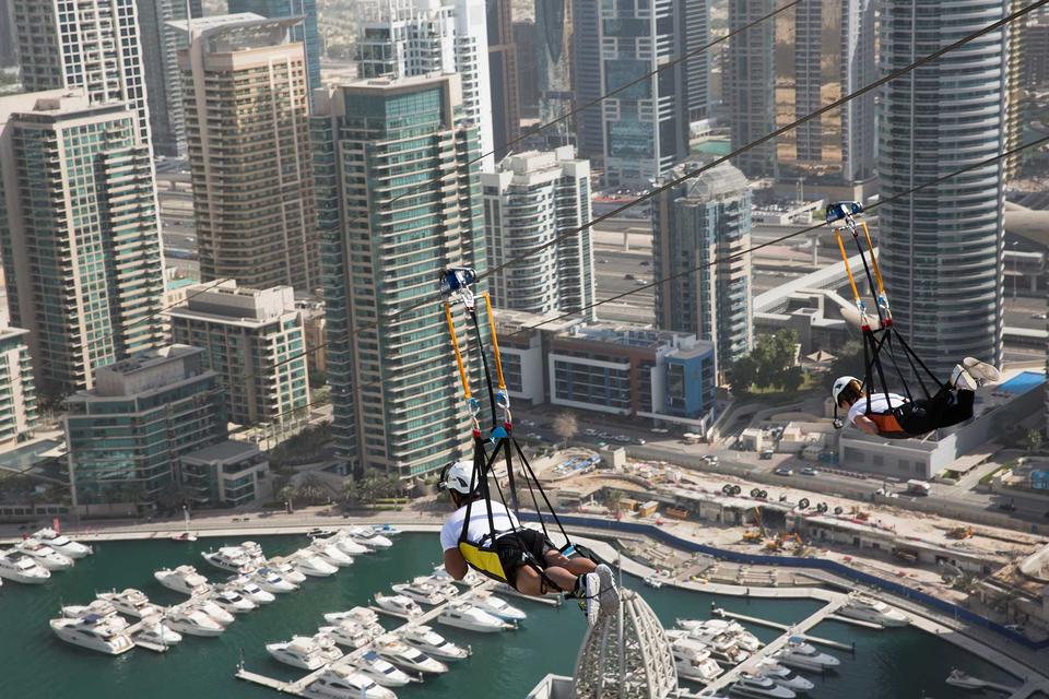 Dubai giant zipline