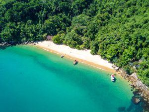 Passeios para fazer em Paraty: conheça os melhores roteiros do litoral sul do Rio de Janeiro