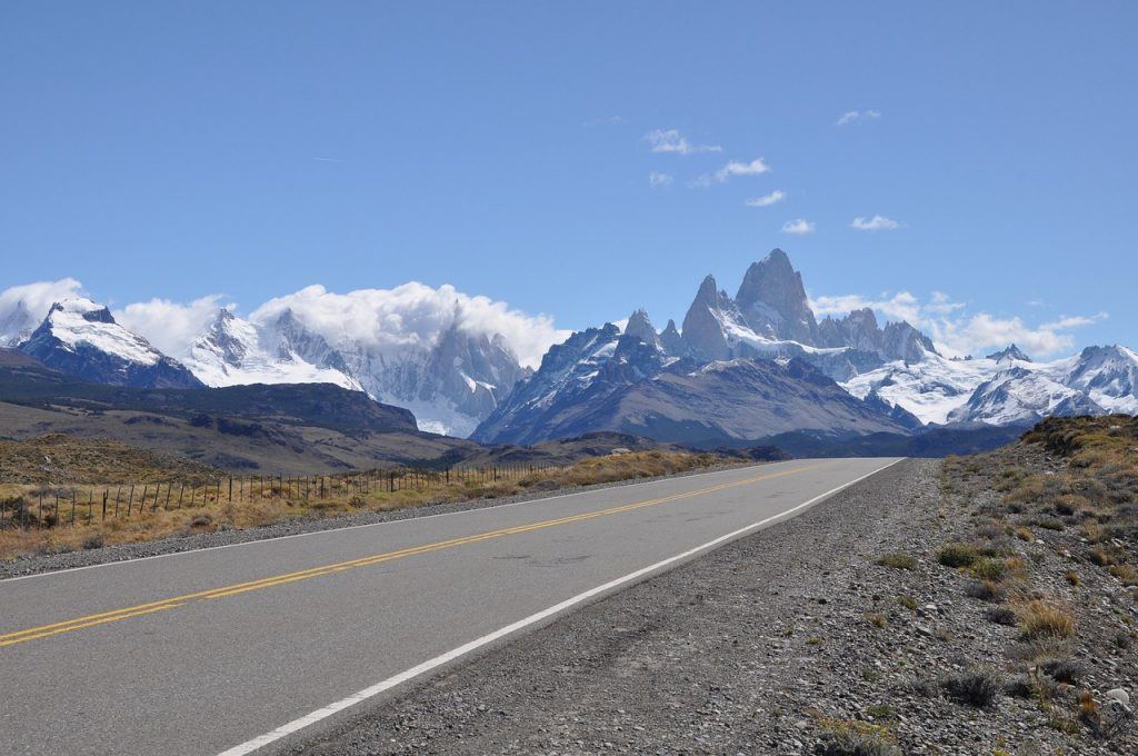 How to travel through Patagonia: plane, car or bus.