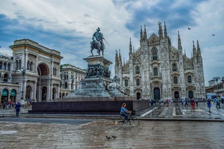 Como viajar de Milão para Roma