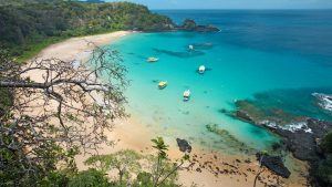 Praia brasileira é eleita a melhor do mundo pela quarta vez