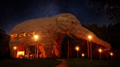 elephant hotel in sri lanka