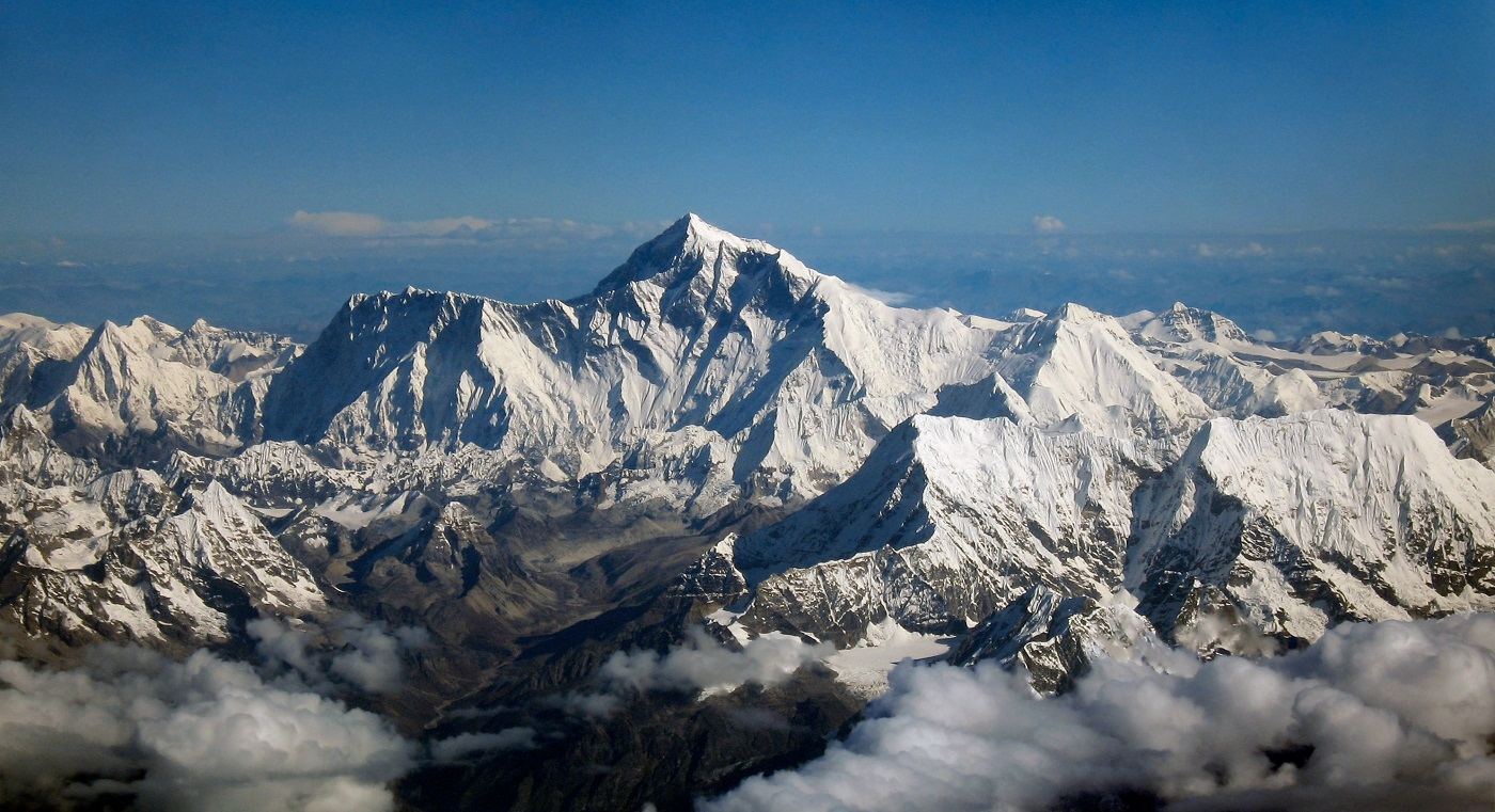 Mais de 3 toneladas de lixo são recolhidas em ação no Monte Everest
