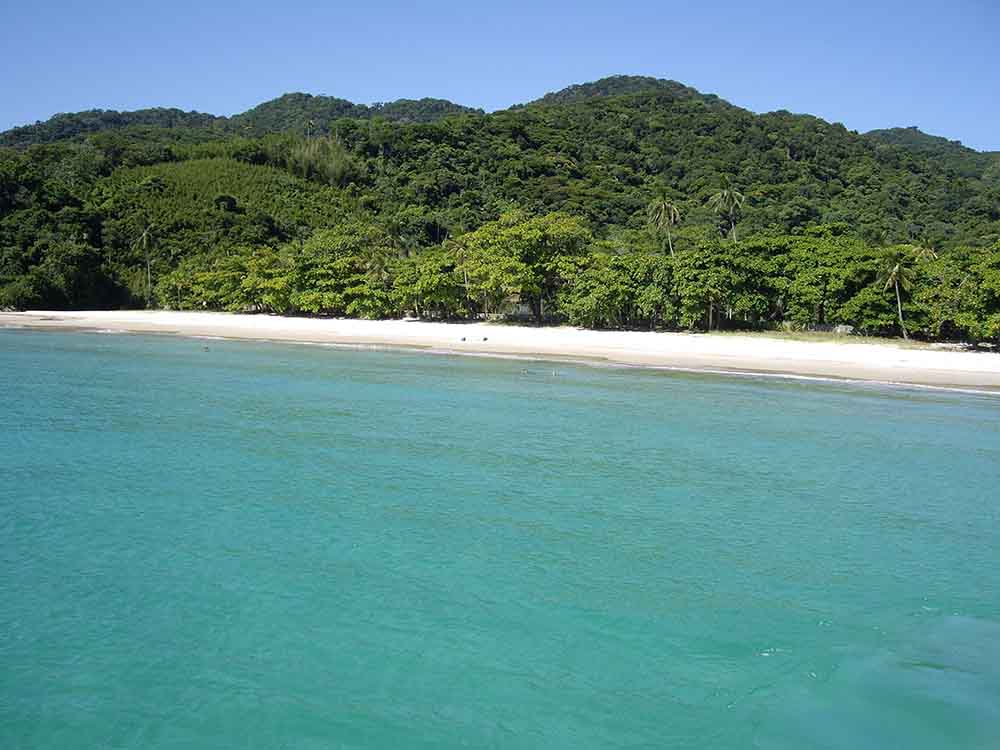 paradisiacal-beaches-between-são-paulo-and-rio-de-janeiro-9
