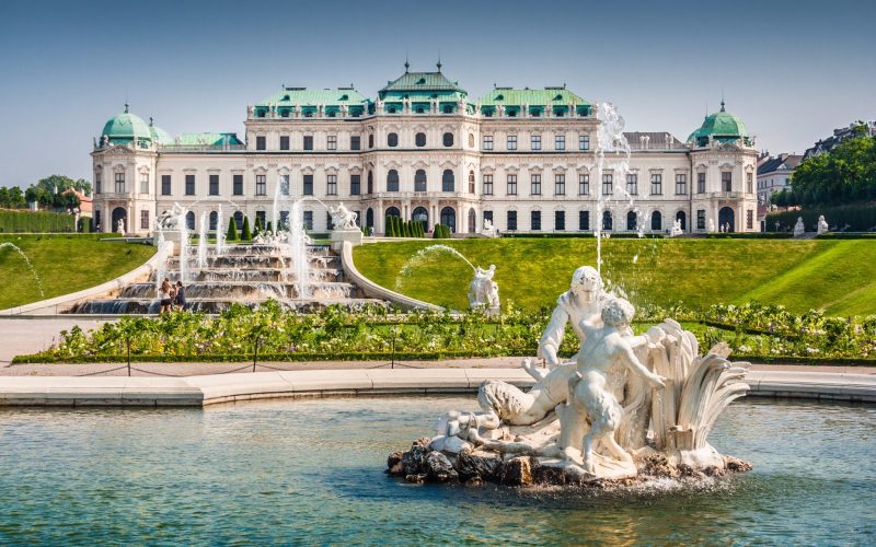 Bate volta para Viena