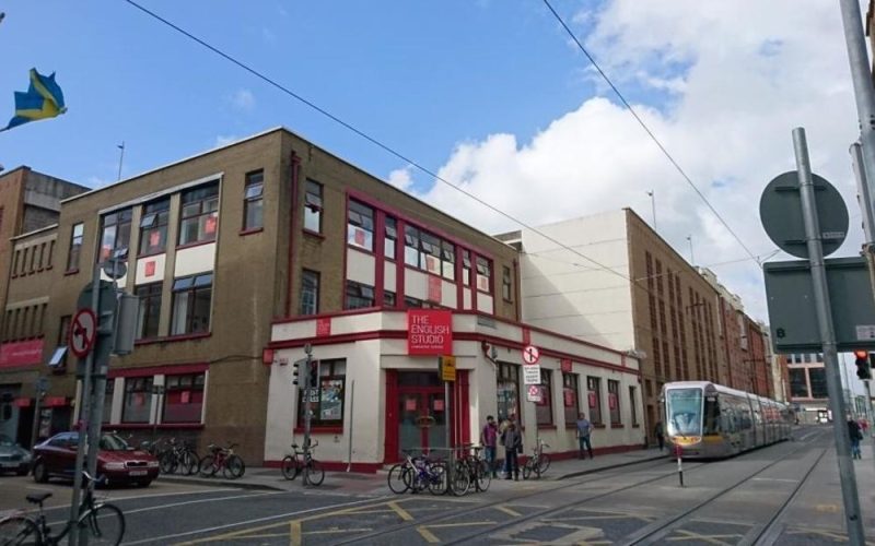 The English Studio - Escola de inglês em Dublin e Londres