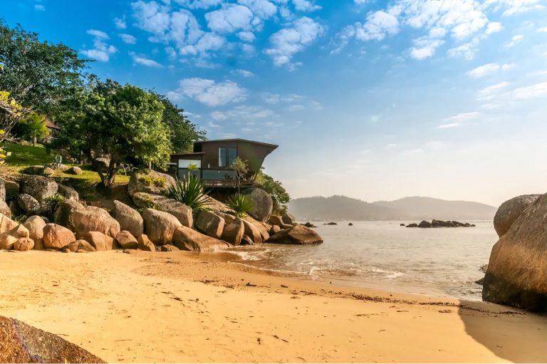 Casa mais desejada do mundo por hóspedes do Airbnb fica no Brasil