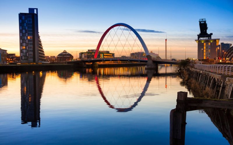 Bate volta saindo de Edimburgo