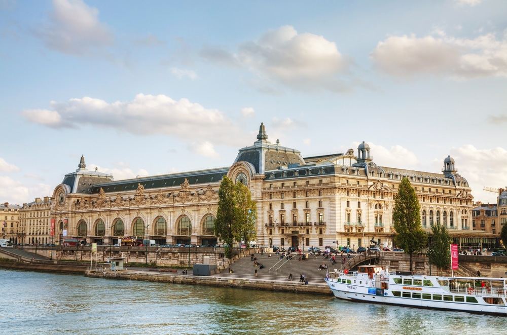 Main tourist attractions in Paris
