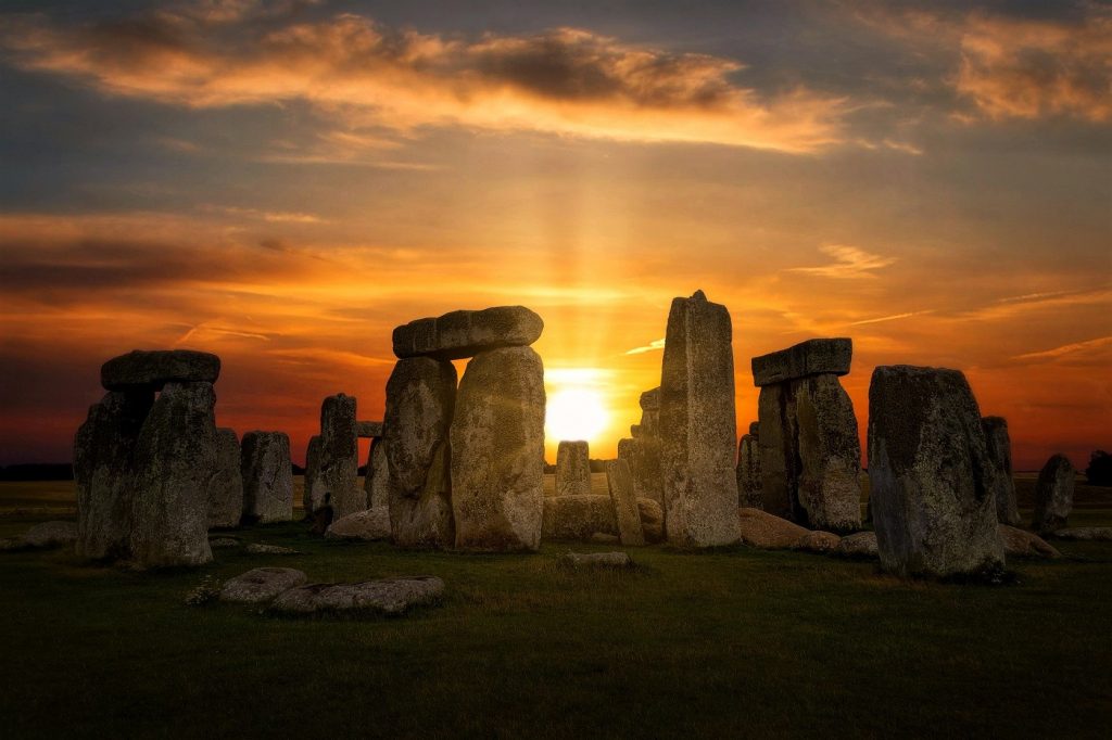 Solstício de verão em Stonehenge será transmitido ao vivo pela primeira vez