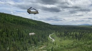 Ônibus do filme “Na Natureza Selvagem” é removido de parque nacional no Alasca