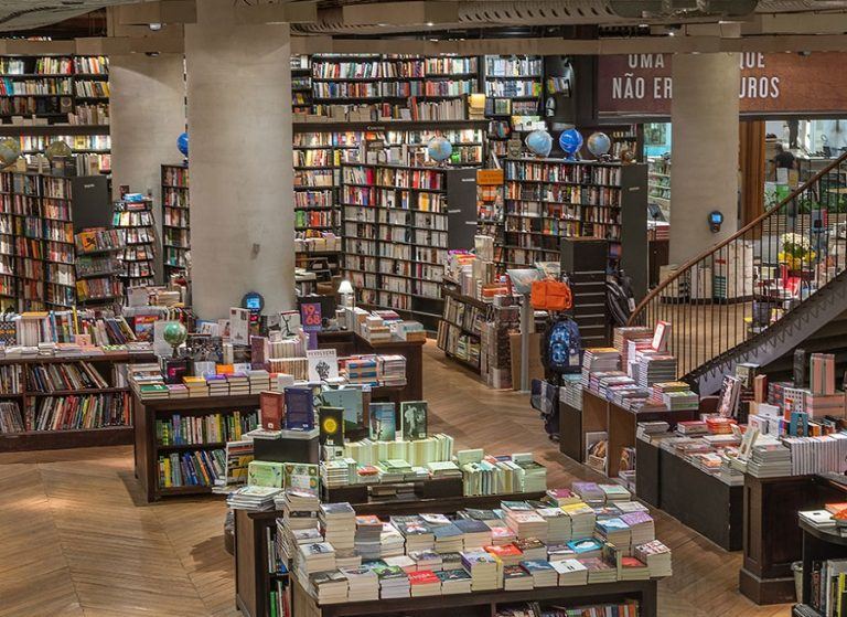 12 livrarias lindas que você precisa conhecer no Brasil