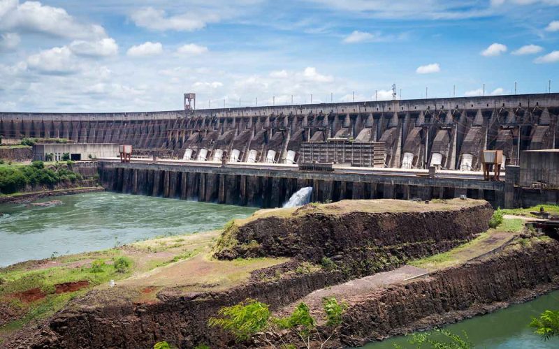 Usina de Itaipu Foz do Iguaçu