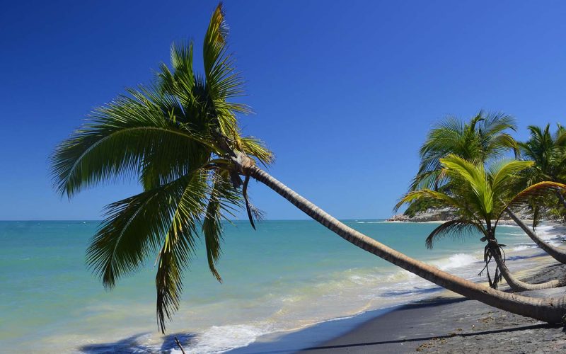 Destinos turísticos da Bahia reabrem para visitação