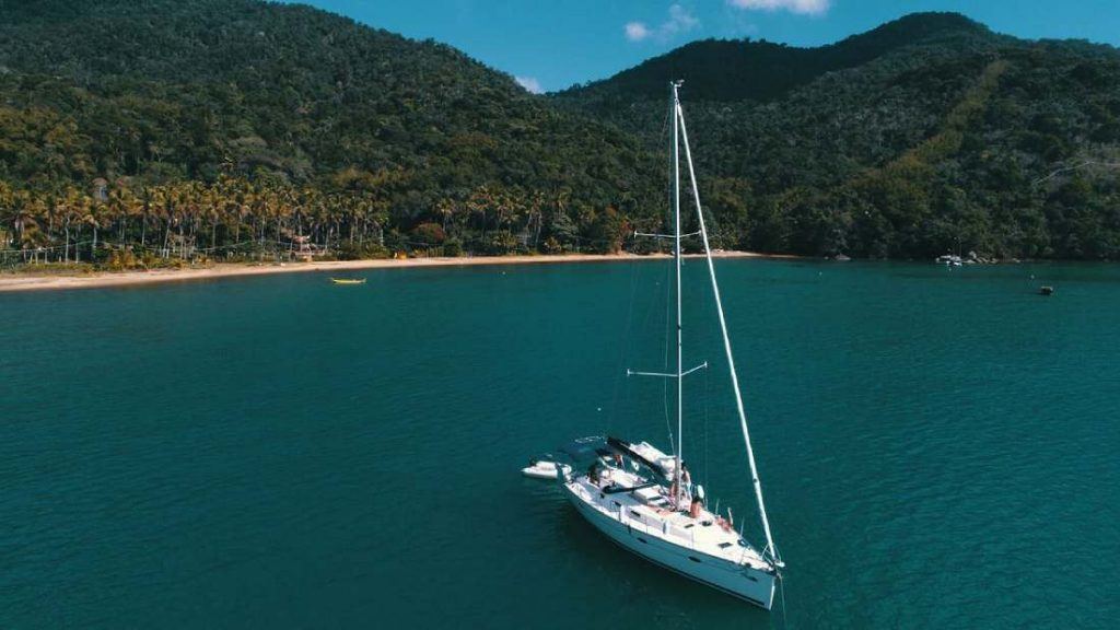 Wind Charter - Charter e Sailboat em Paraty