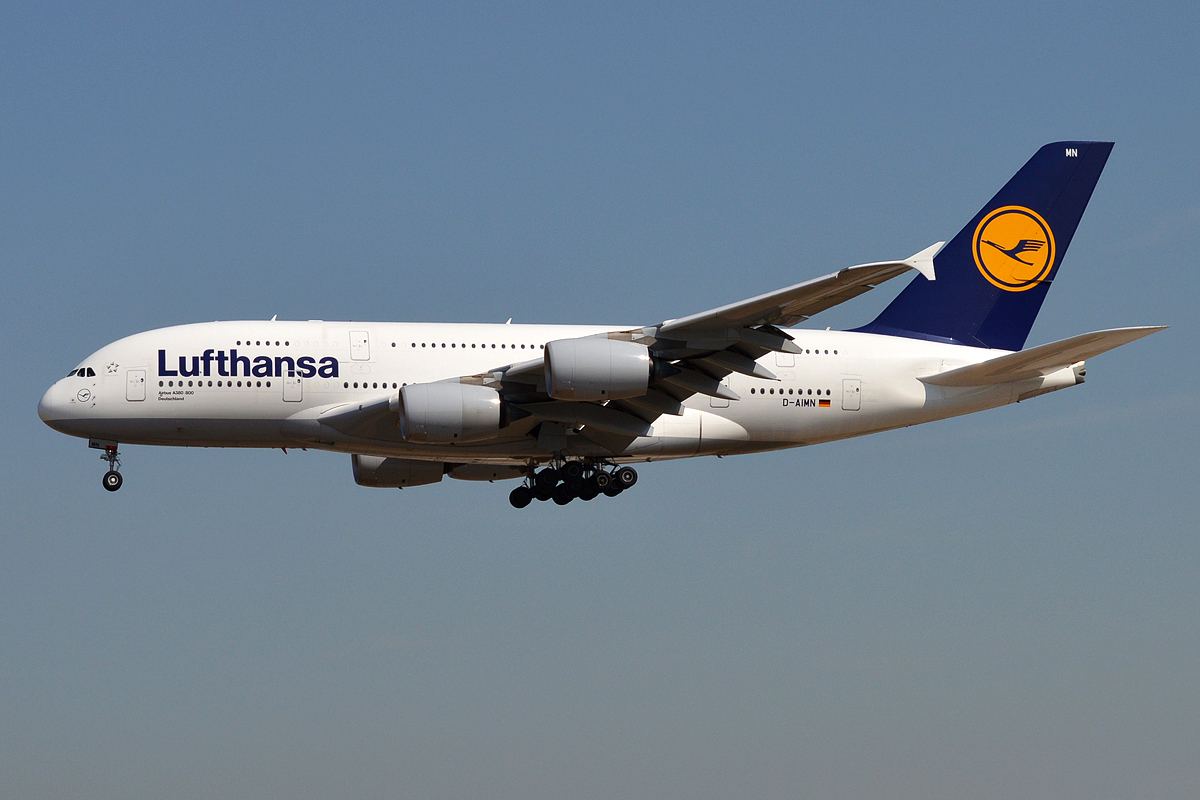 Lufthansa poltronas cama