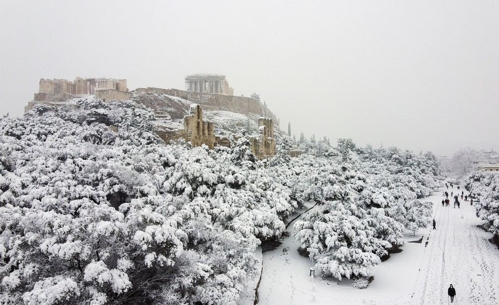 Grécia coberta de neve