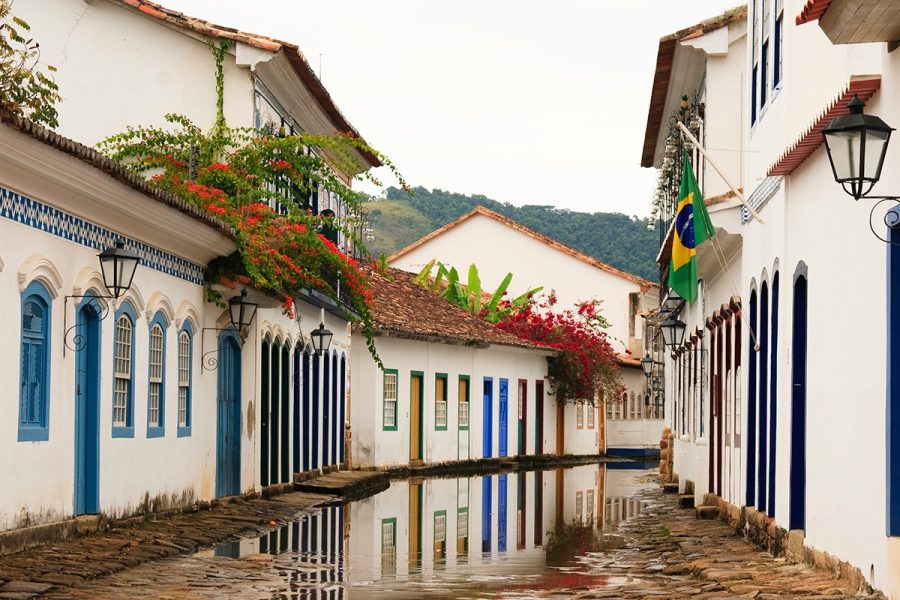 o que fazer em paraty a noite