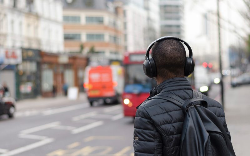 escutar radios ao redor do mundo