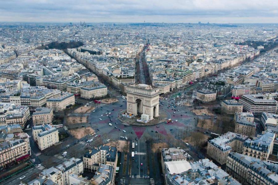 França reabre a fronteira