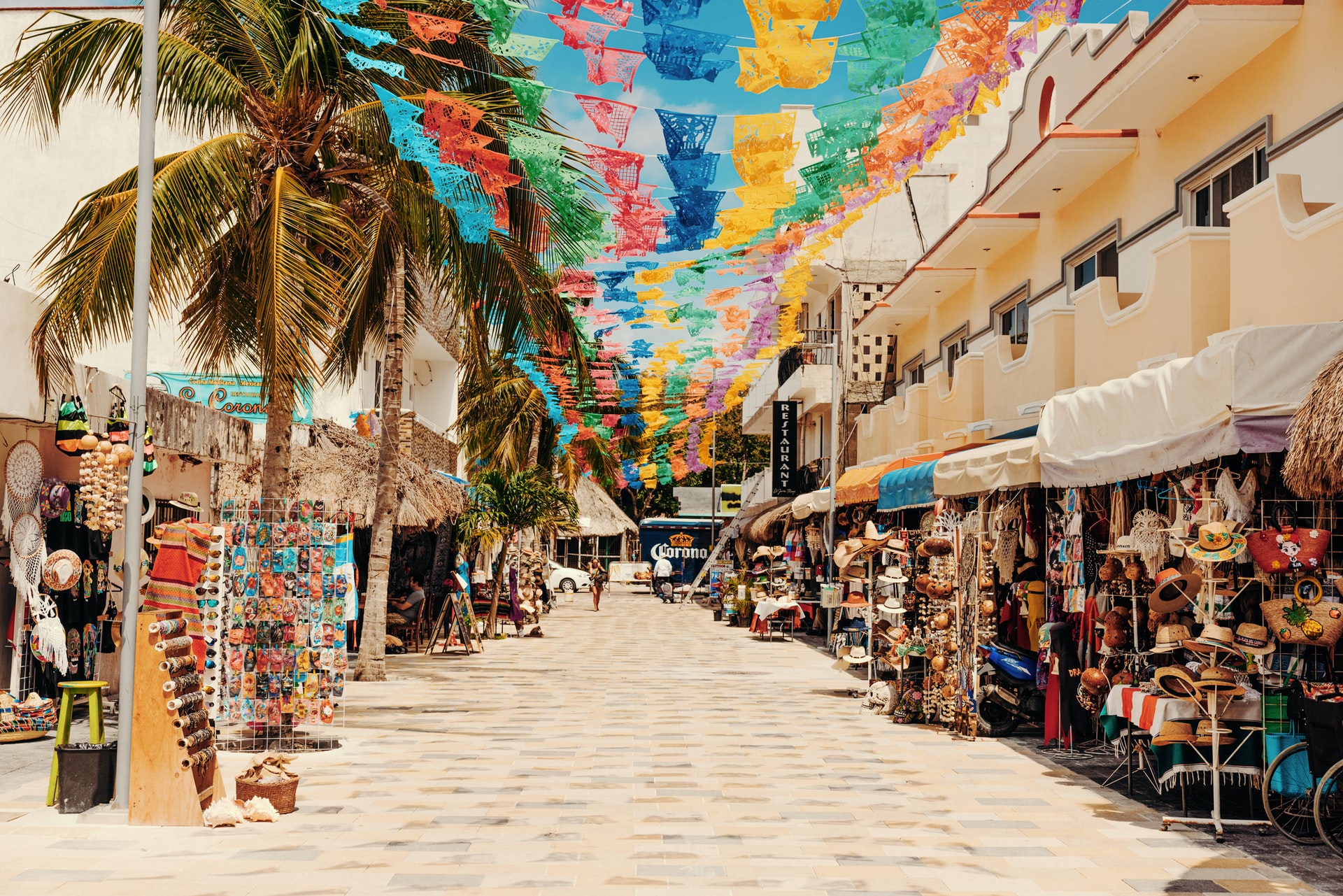 where to shop in cancun