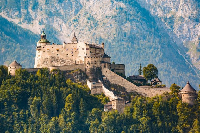 Conheça os 24 Castelos medievais mais bonitos da Europa