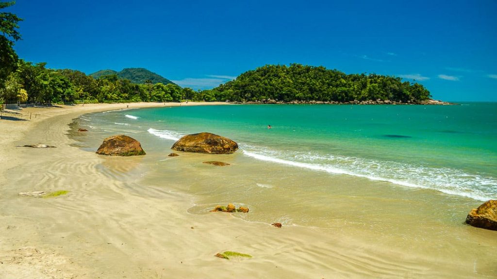 Melhores praias do Brasil para ir em família