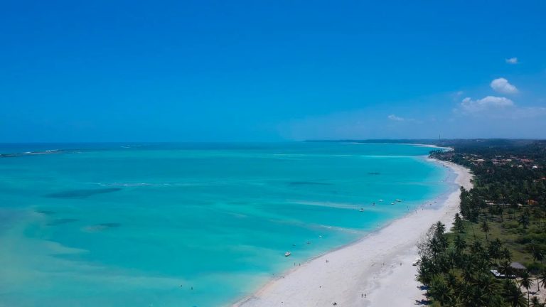 Praia de Antunes: localização, atrativos e melhores dicas