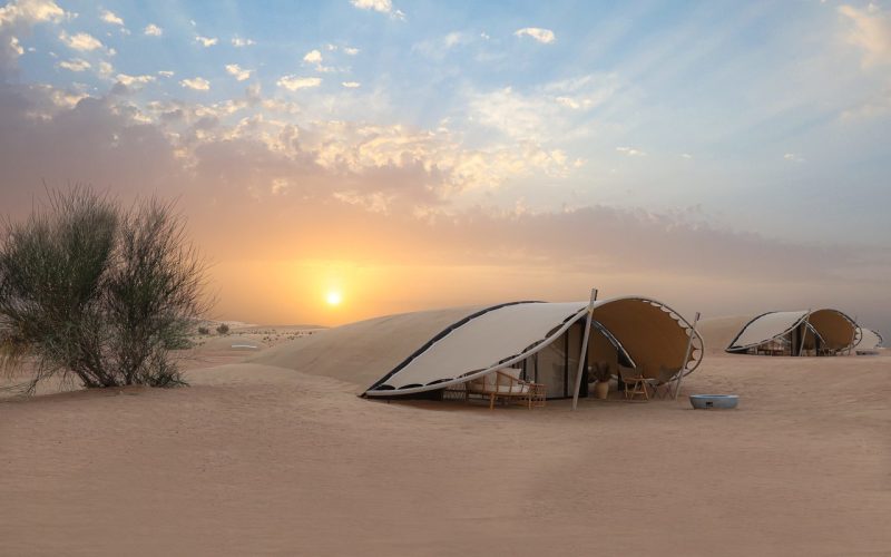 Glamping no deserto de Dubai