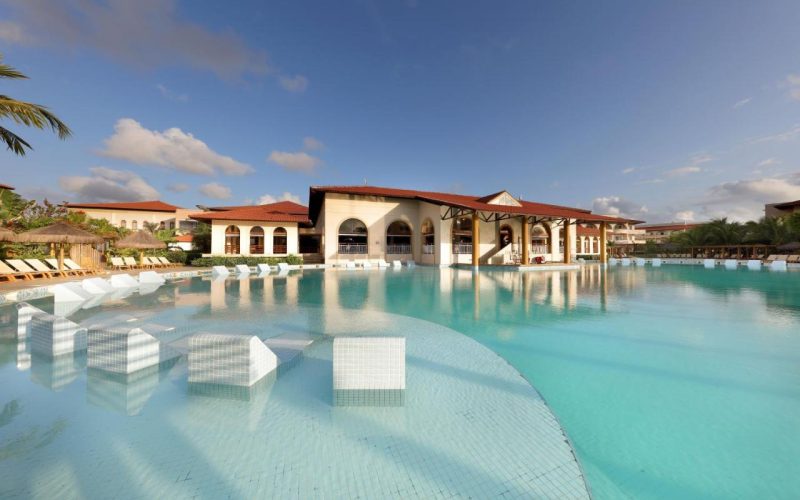 imbassai resort de luxo na bahia