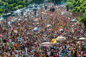 Blocos de rua agitam programação de Carnaval em Belo Horizonte