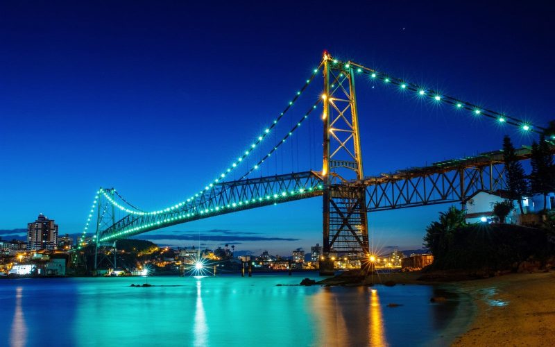 o que fazer a noite em florianopolis