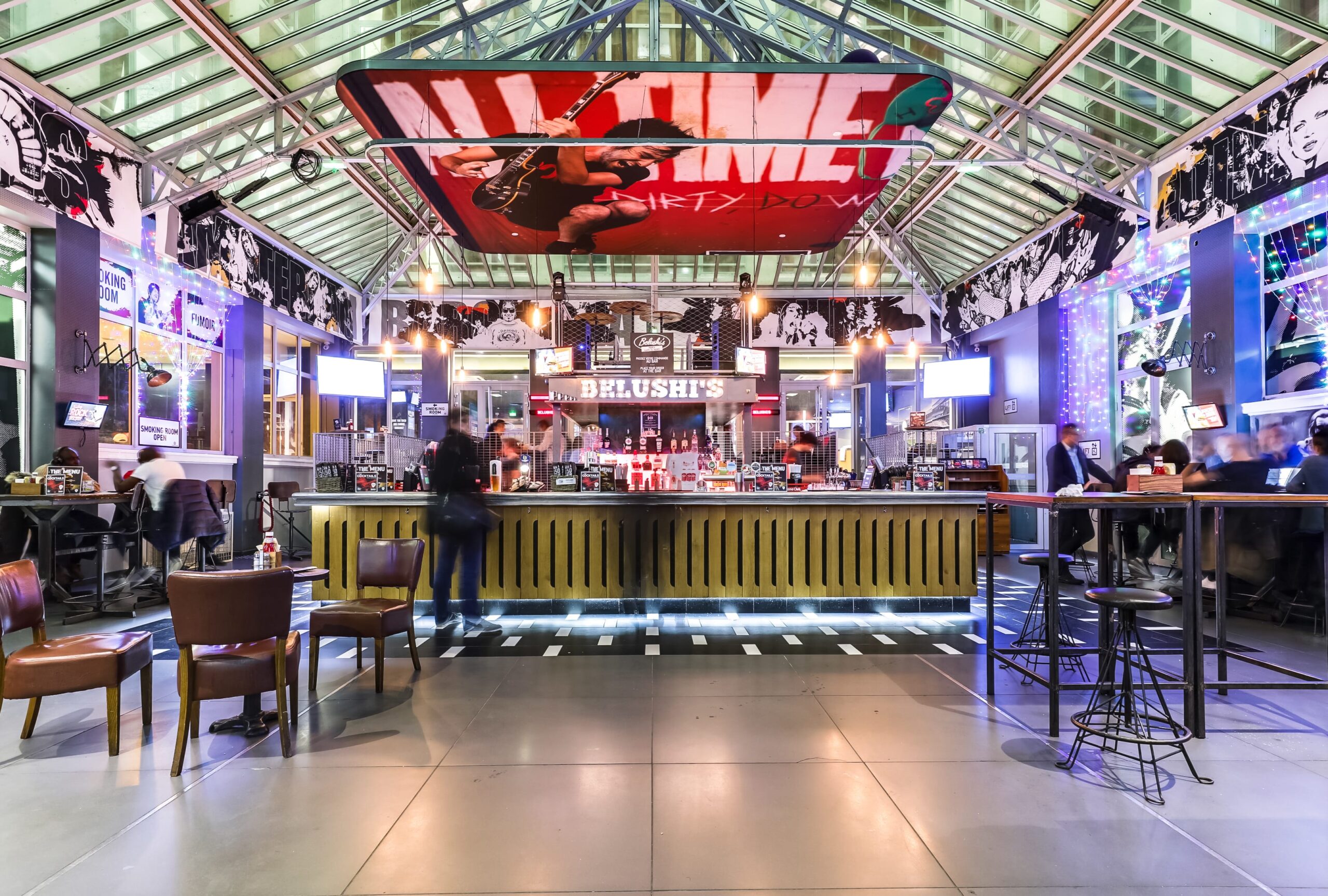 hostel em paris st christophers gare du nord