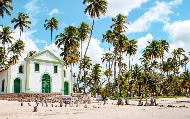 igrejas do Brasil para casar à beira-mar