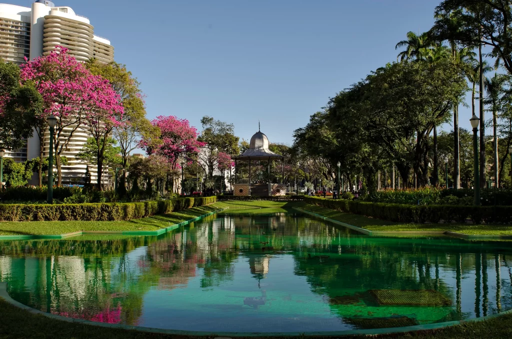 lugares para conhecer em BH