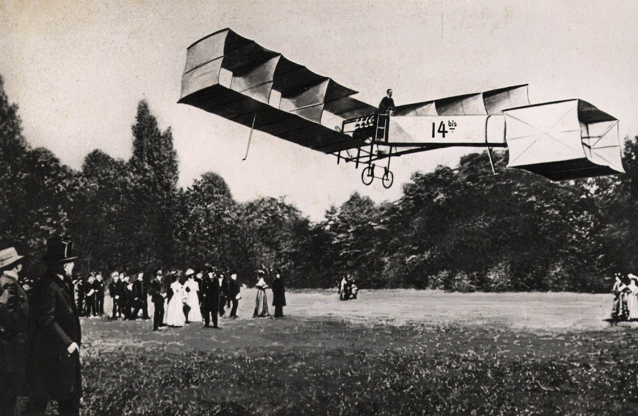 De pai da aviação ao fim trágico: a história fascinante de Santos Dumont