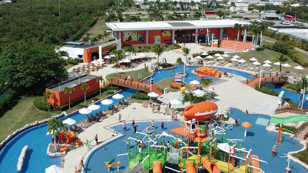 Resort com parque aquático no Caribe