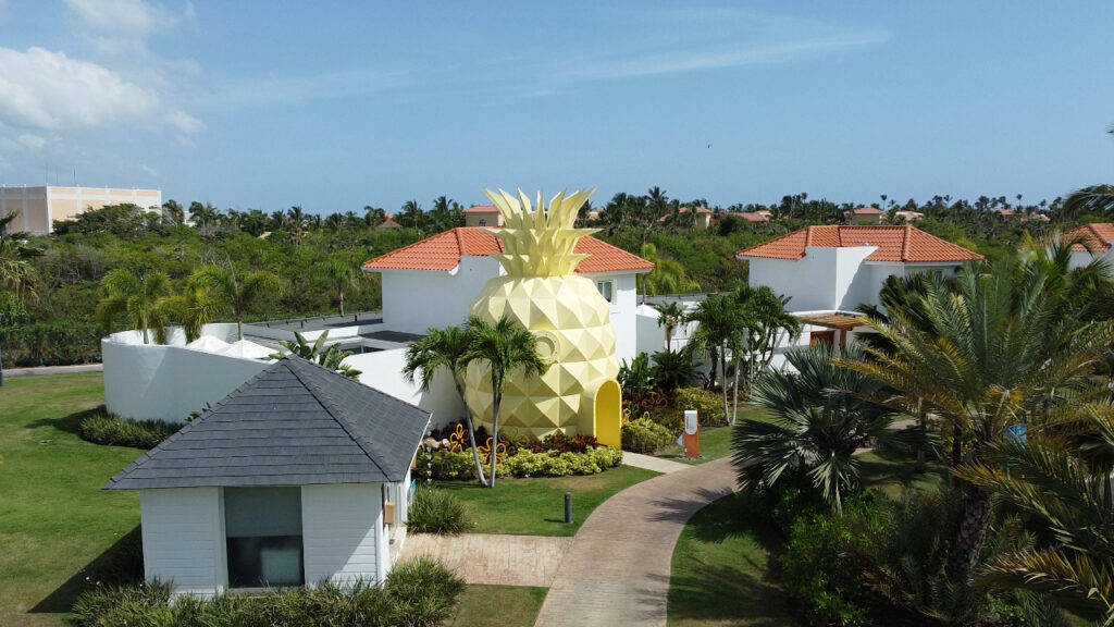 Resort da Nickelodeon tem acomodação em forma de abacaxi