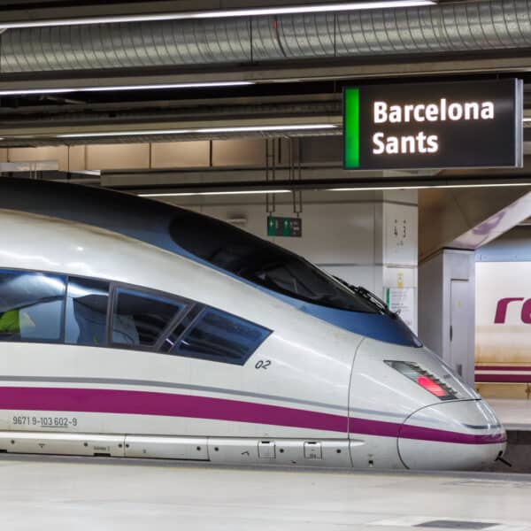 Renfe lança novos trens de alta velocidade entre Espanha e França